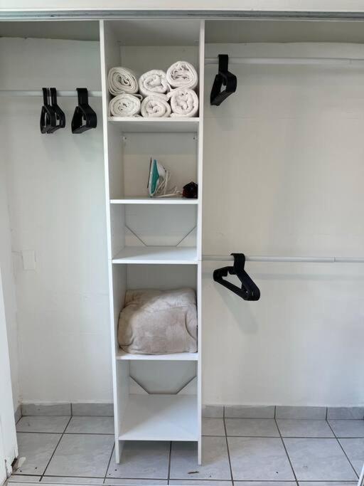 Cozy And Super Location 2 Br Casa vacanze Miami